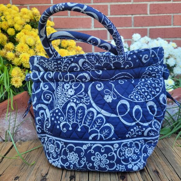 Vera Bradley Twirly Birds Navy Handbag with Top Handles – Retired Pattern - Picture 1 of 15